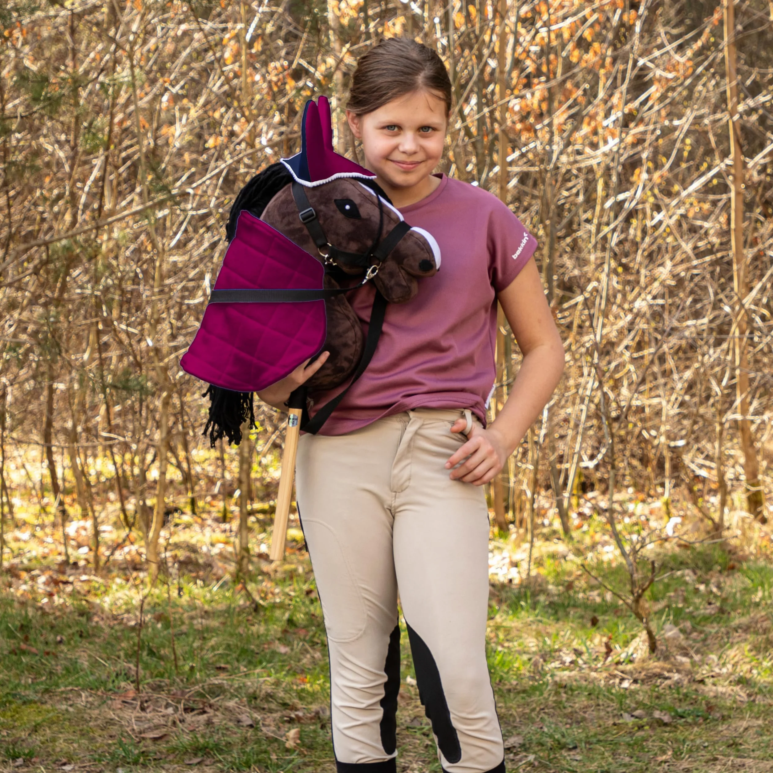 SKIPPI Manta y Orejeras para Caballo Hobby Horse – Fucsia y Azul Marino, Hobby Horse Accesorios, Manta Reversible y Orejeras Antimoscas para Caballo de Palo, Hobby Horsing