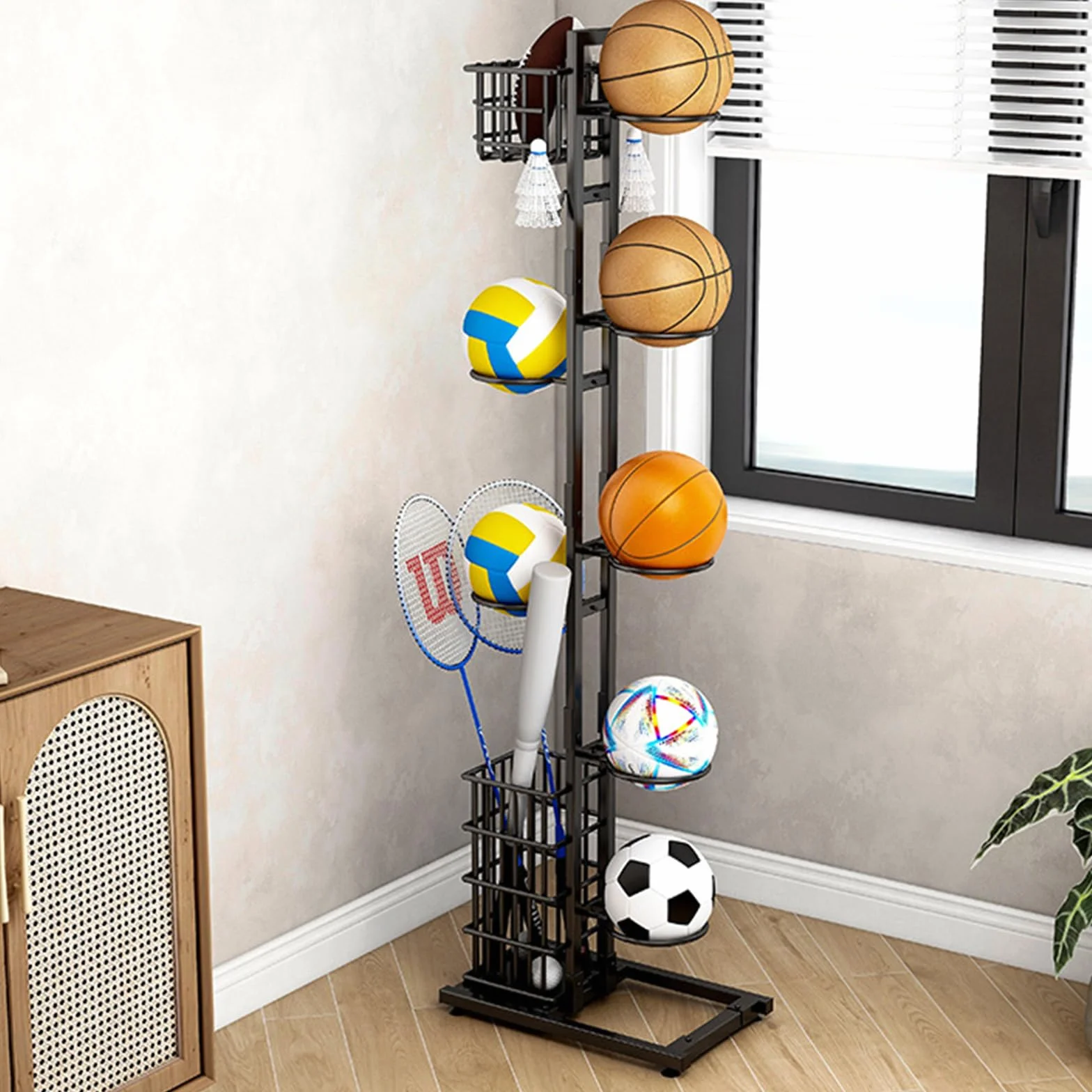 Soporte de bolas para rodamientos verticales rack baloncesto almacenamiento multicapa con cesta y ganchos