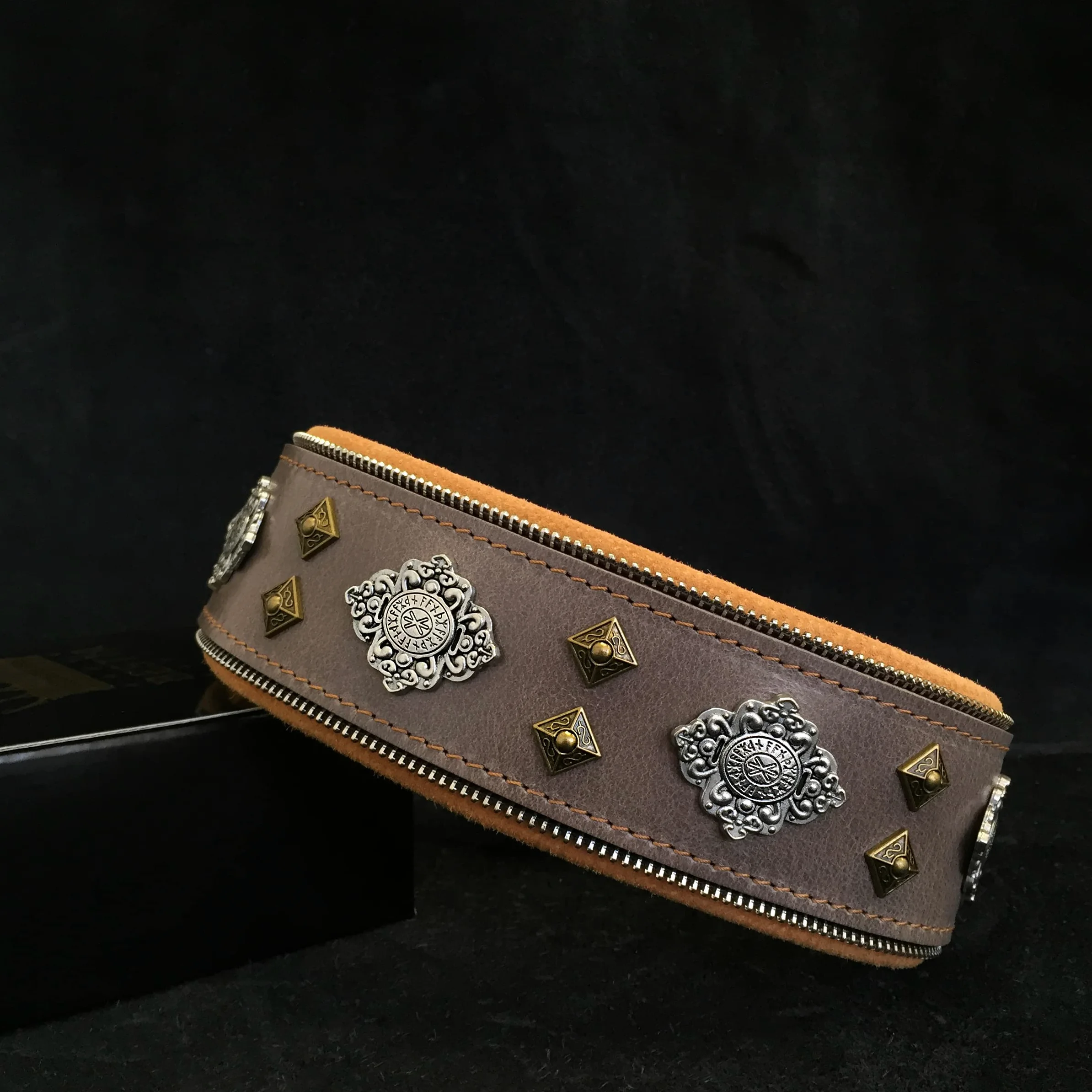 Bestia Azteca Collar para Perros Gris