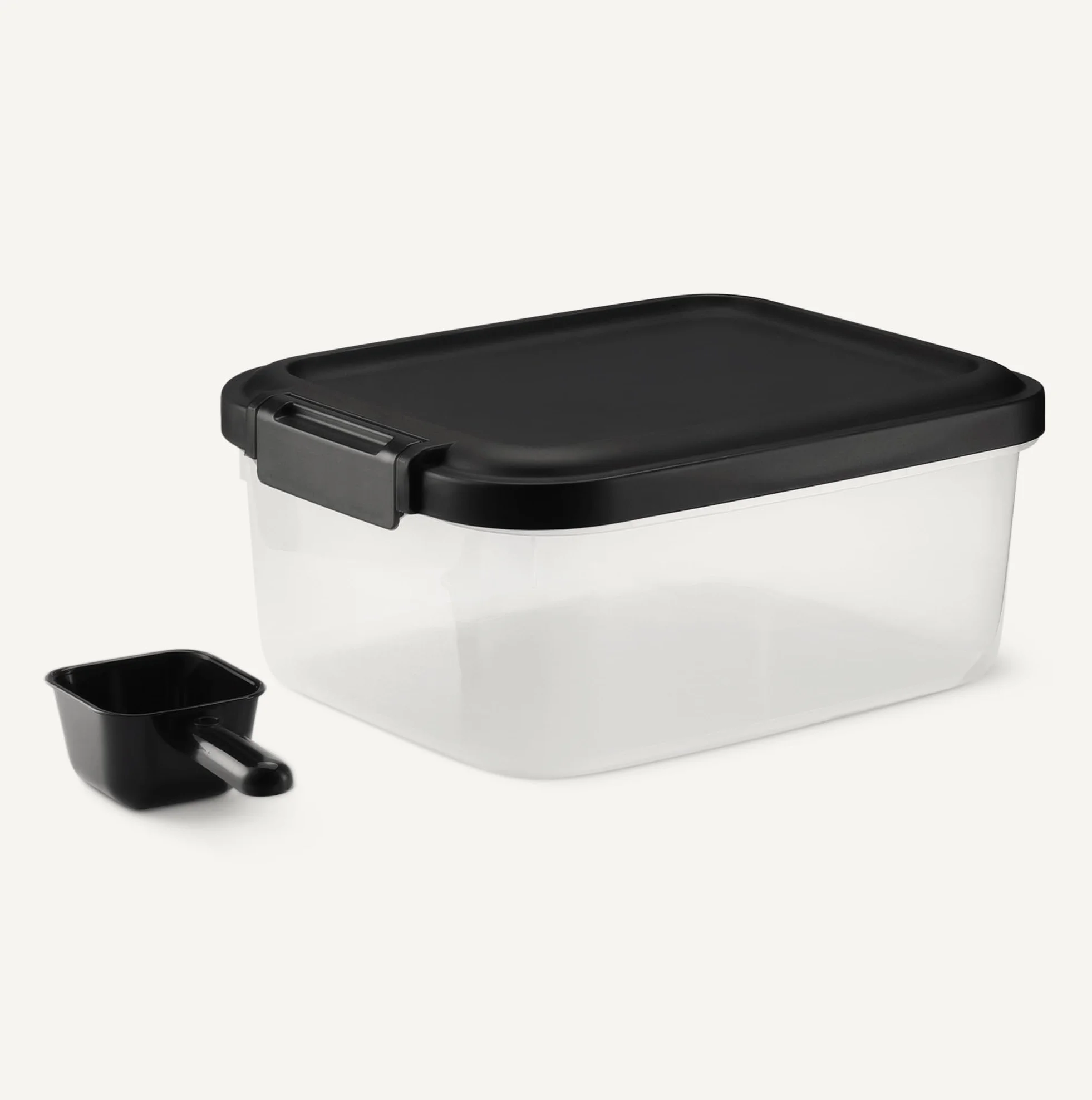 Amazon Basics - Contenedor de Almacenamiento de Alimentos para Mascotas, 4.5 kg,Transparente y Negro