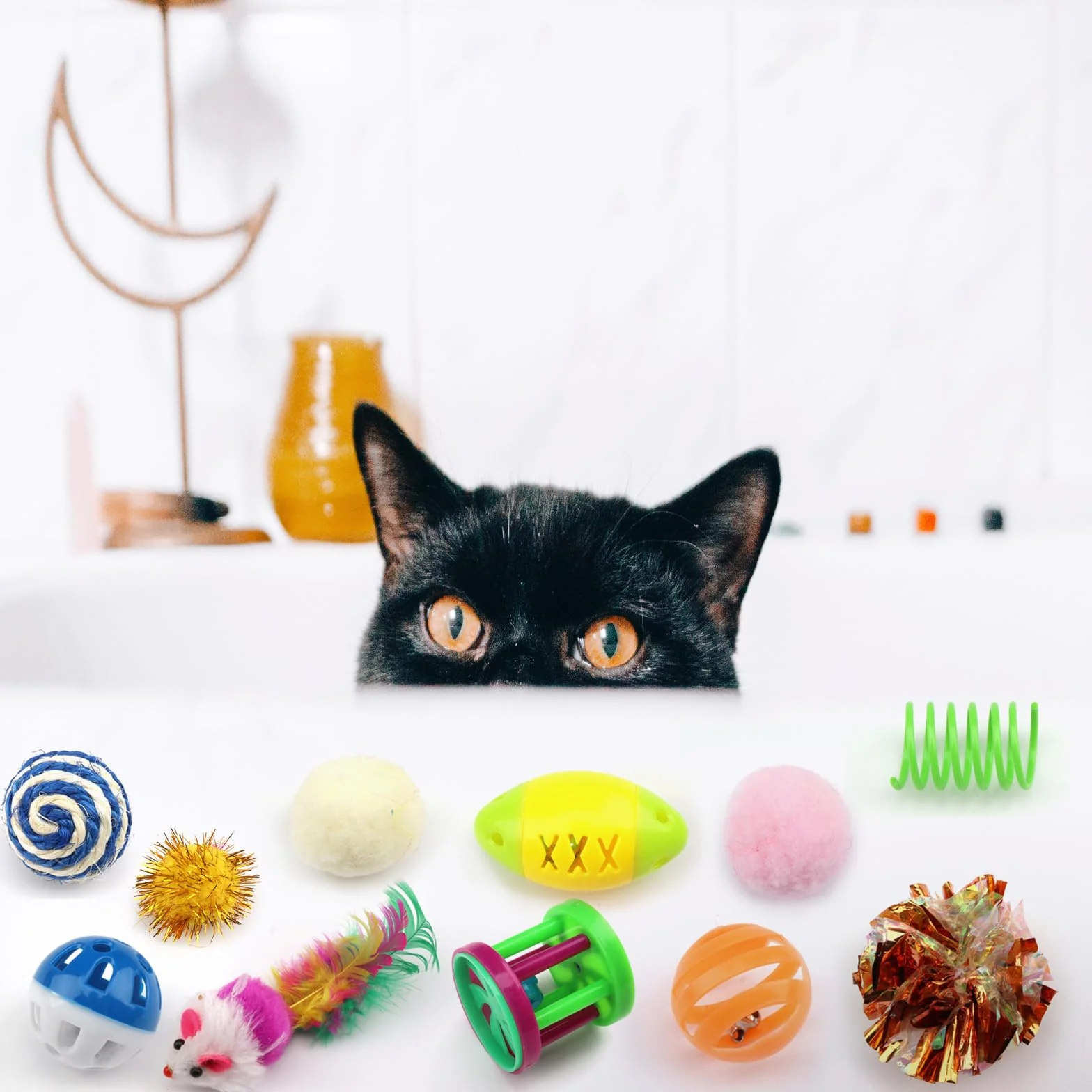 QUOZUO Paquete variado de 32 juguetes para gatos: bolas de gato, plumas, ratones, bolas arrugadas, juguetes de hierba gatera para gatitos de interior