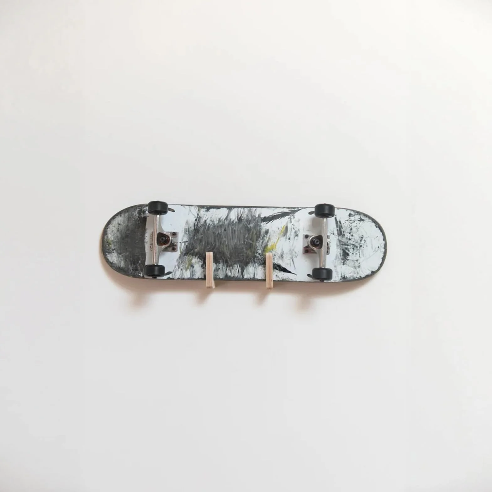 Genérico Soporte De Pared Para Tabla De Skate, 1 Par Estante Exhibidor Ahorrador De Espacio Para Skateboard Y Snowboard Hogar Oficina