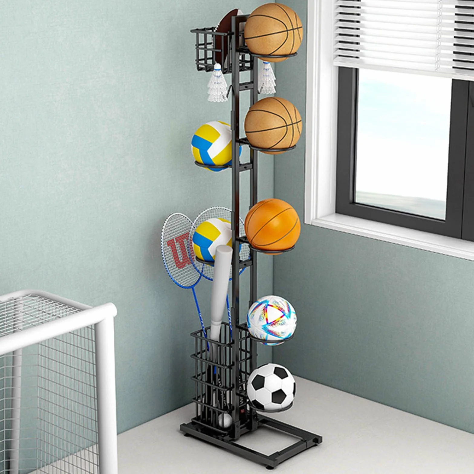 Soporte de bolas para rodamientos verticales rack baloncesto almacenamiento multicapa con cesta y ganchos