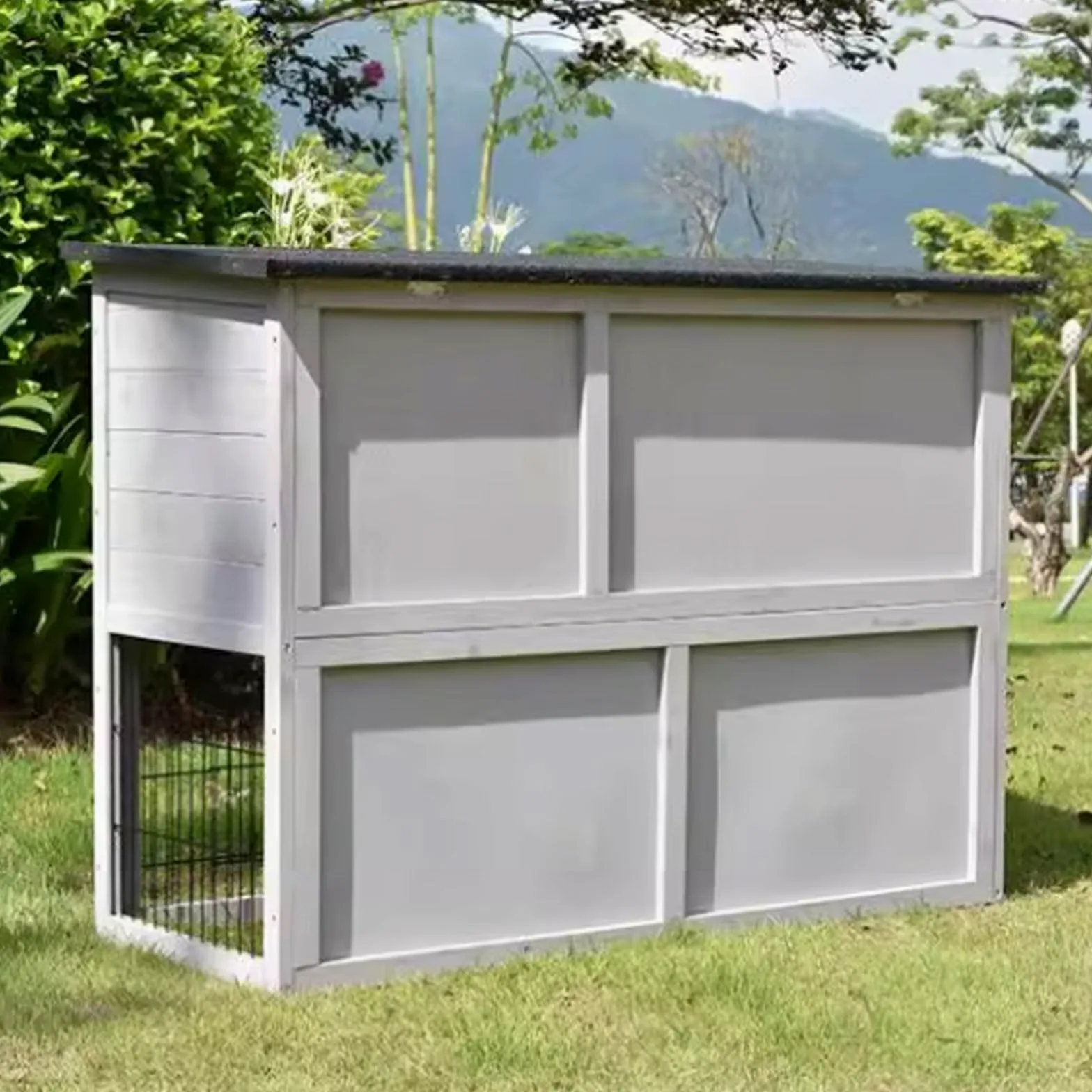 Gallinero para uso en exteriores con escaleras y bandeja extraíble, construcción de madera maciza, corral grande con techo y diseño de múltiples puertas