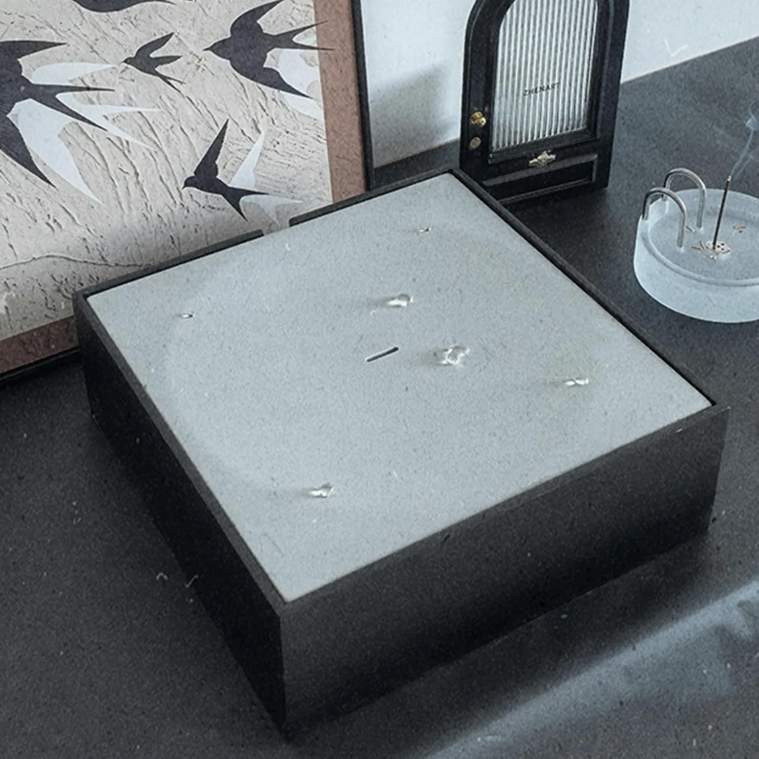 Juguete eléctrico para gatos, diseño automático de gotas de agua, moderno juguete para mascotas de interior para gatos y perros, ideal para uso doméstico y de oficina