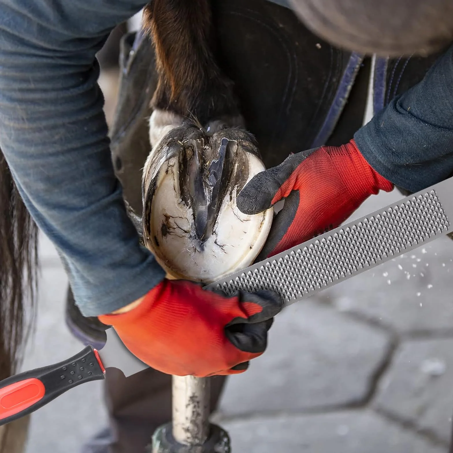 LALAGO Kit de Herramientas Profesionales para Recorte de Casco de Caballo de 4 Piezas, Cuchillo para Casco, Cortador de Casco, Raspador de Casco con Mango de Goma, Guantes