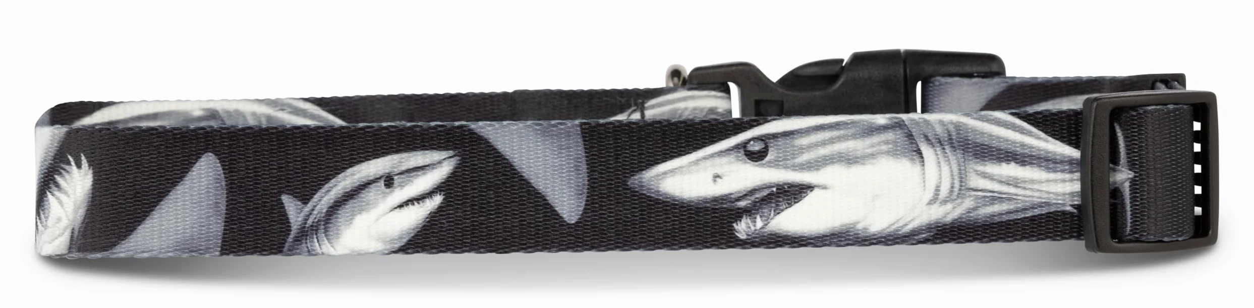Shaka's Salty Paws Collar de perro para niño y niña, pequeño, mediano y grande (collar de perro grande de 18 a 26 pulgadas para perros de 50 a 90 libras, collar de perro negro Mako Shark D. Friel)