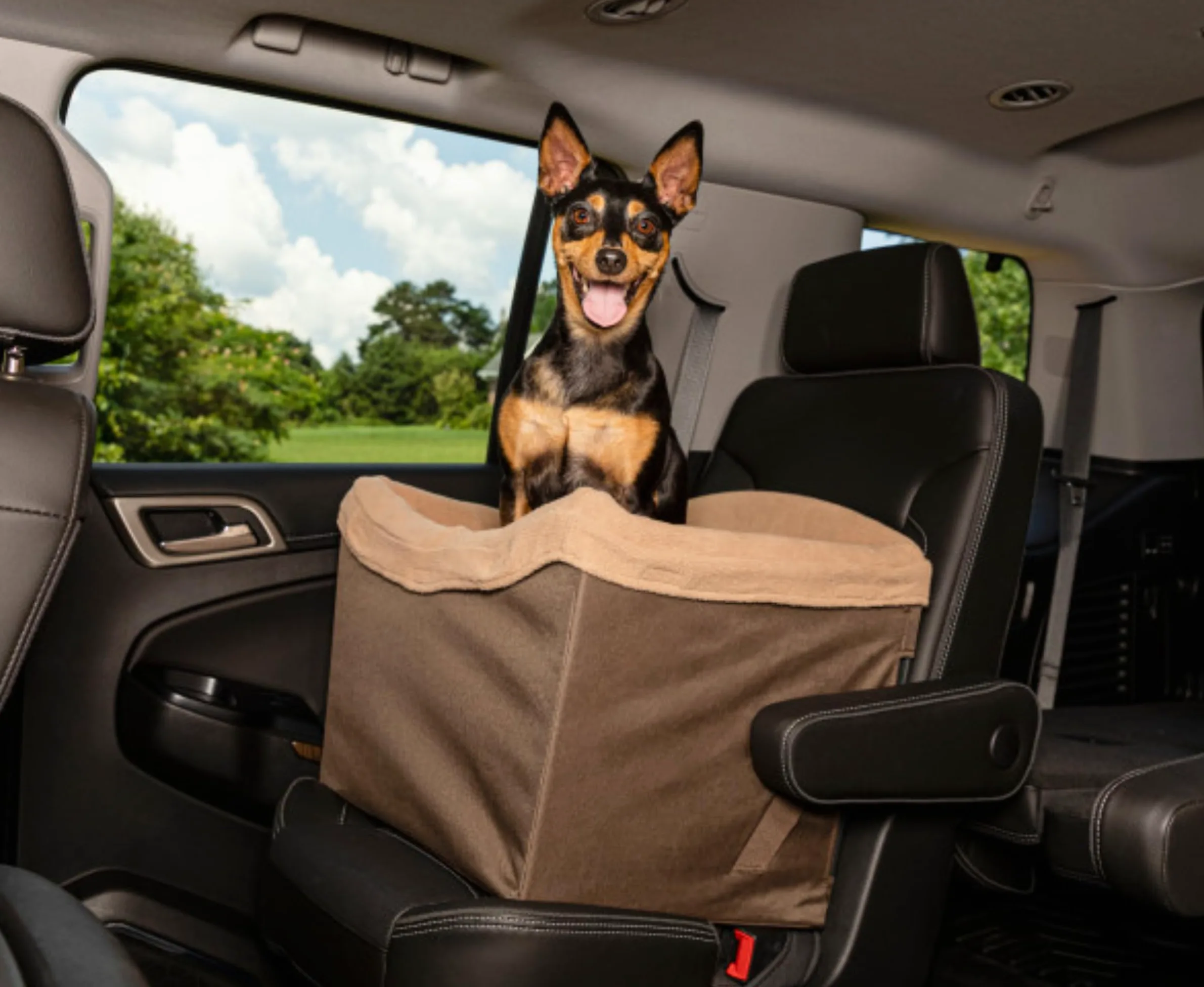 PetSafe Asiento de Seguridad para Perros Happy Ride - Adecuado para automóviles, vehículos Grandes y 4x4 - Incluye cinturón de Seguridad - Forro Polar Resistente Lavable a máquina, Marron