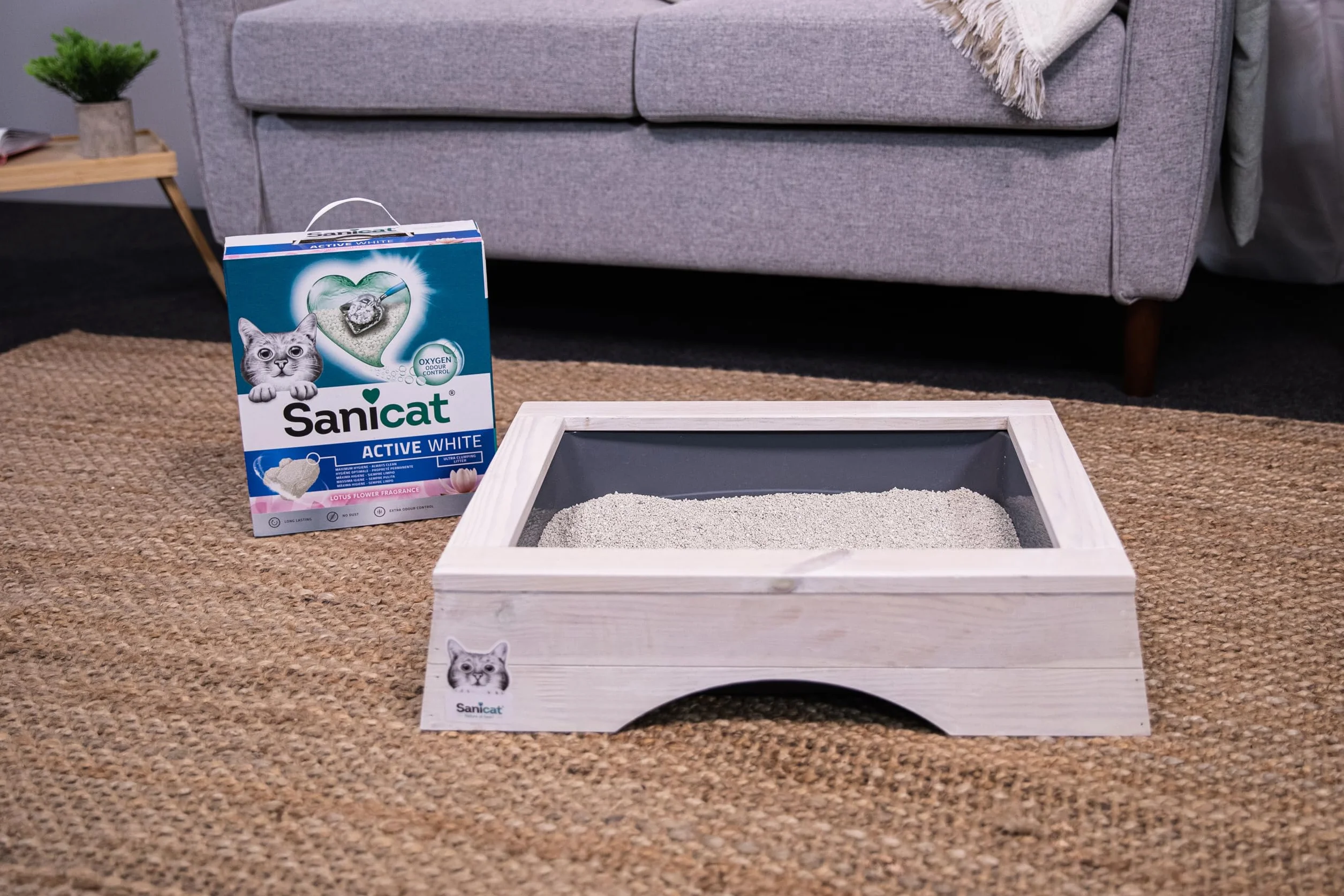 Sanicat Arena Aglomerante Active White con Flor de Loto, 6 L
