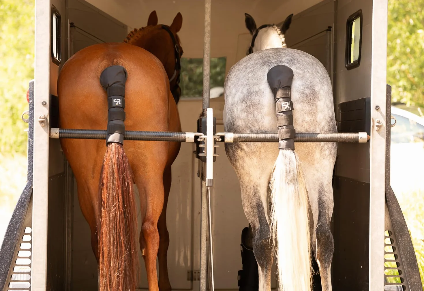 SUNRIDE Protector de Cola para Caballos - de Ripstop y vellón - fácil de Limpiar - protección contra la abrasión y protección para el Transporte