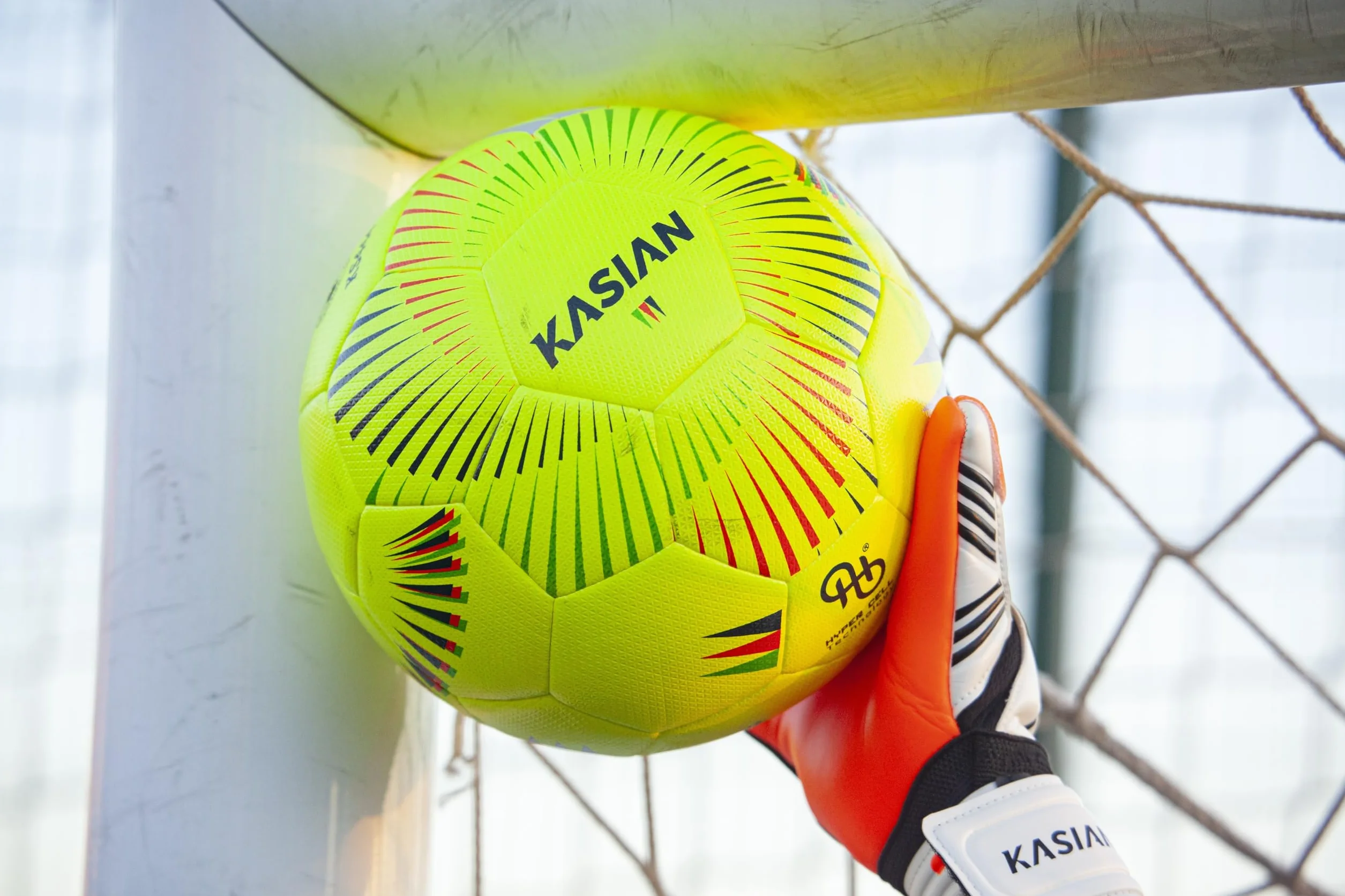 KASIAN Balón Fútbol Pro KS444, Control y Resistencia con Tecnología Hypercell, TPU de Alto Rendimiento, Amarillo