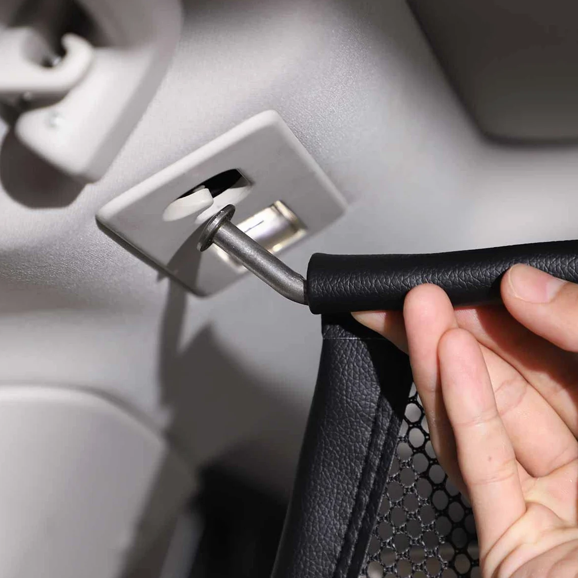 Barrera de perro para la barrera de seguridad del animal doméstico del coche, cerca ajustable de la red de la separación del animal doméstico para LR Discovery 5 LR5 L462 2017-2022