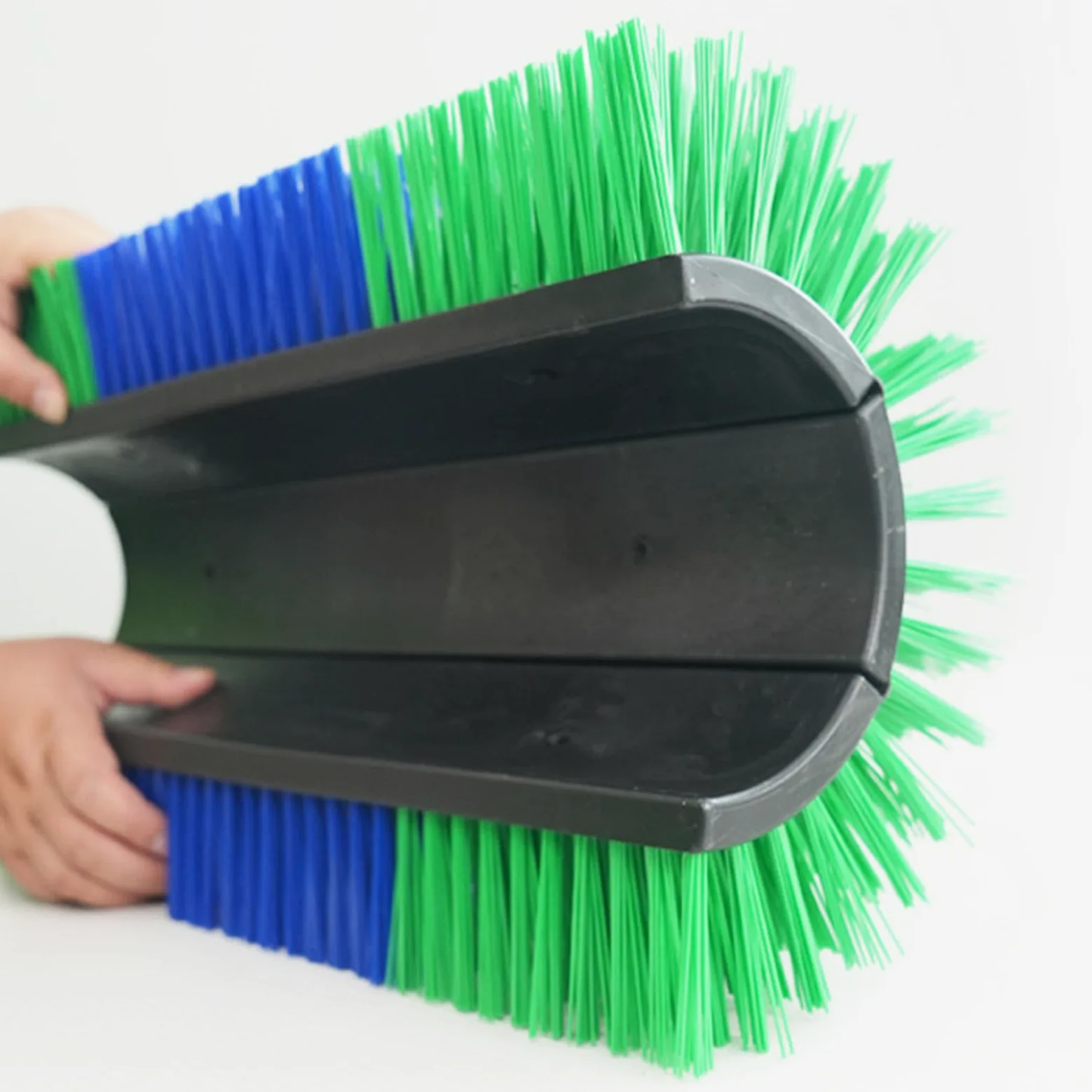 Cepillo para rascar ganado, cepillo para caballos con 6 tornillos, almohadilla antipicazón para caballos y ganado, ayuda para hacer cosquillas para caballos, cabras, vacas, ovejas, cerdos, a