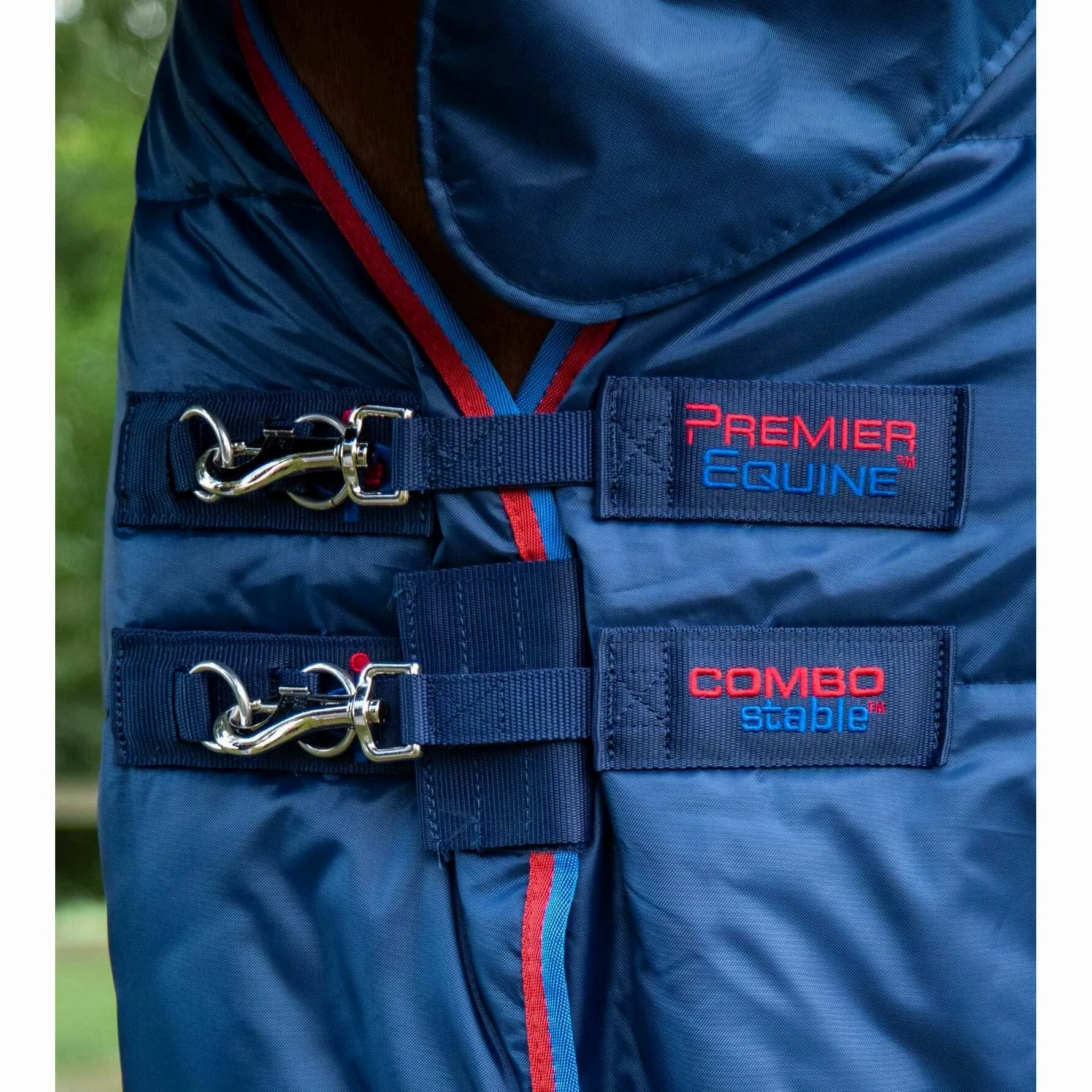 Premier Equine Manta de cuadra con cubrecuellos 200 g