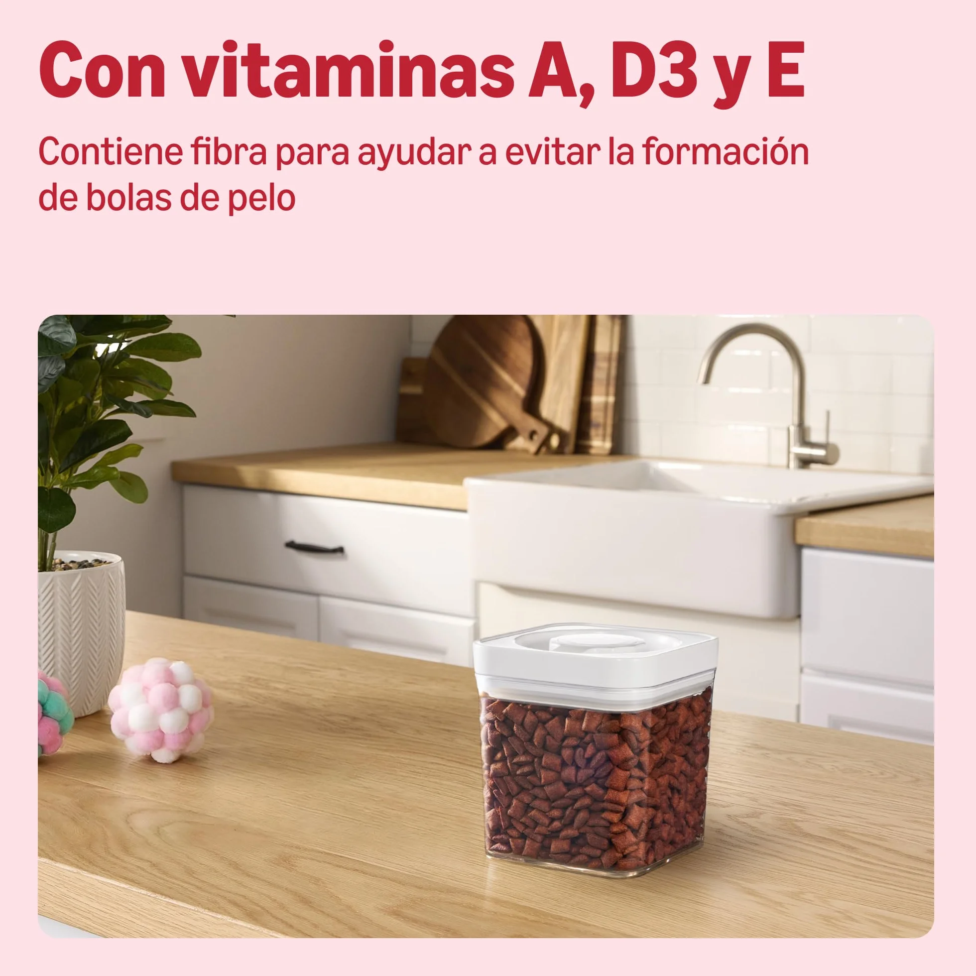 by Amazon - Chucherías para gatos - Bocados crujientes y cremosos, combaten bolas de pelo, con ternera y malta, 70 g