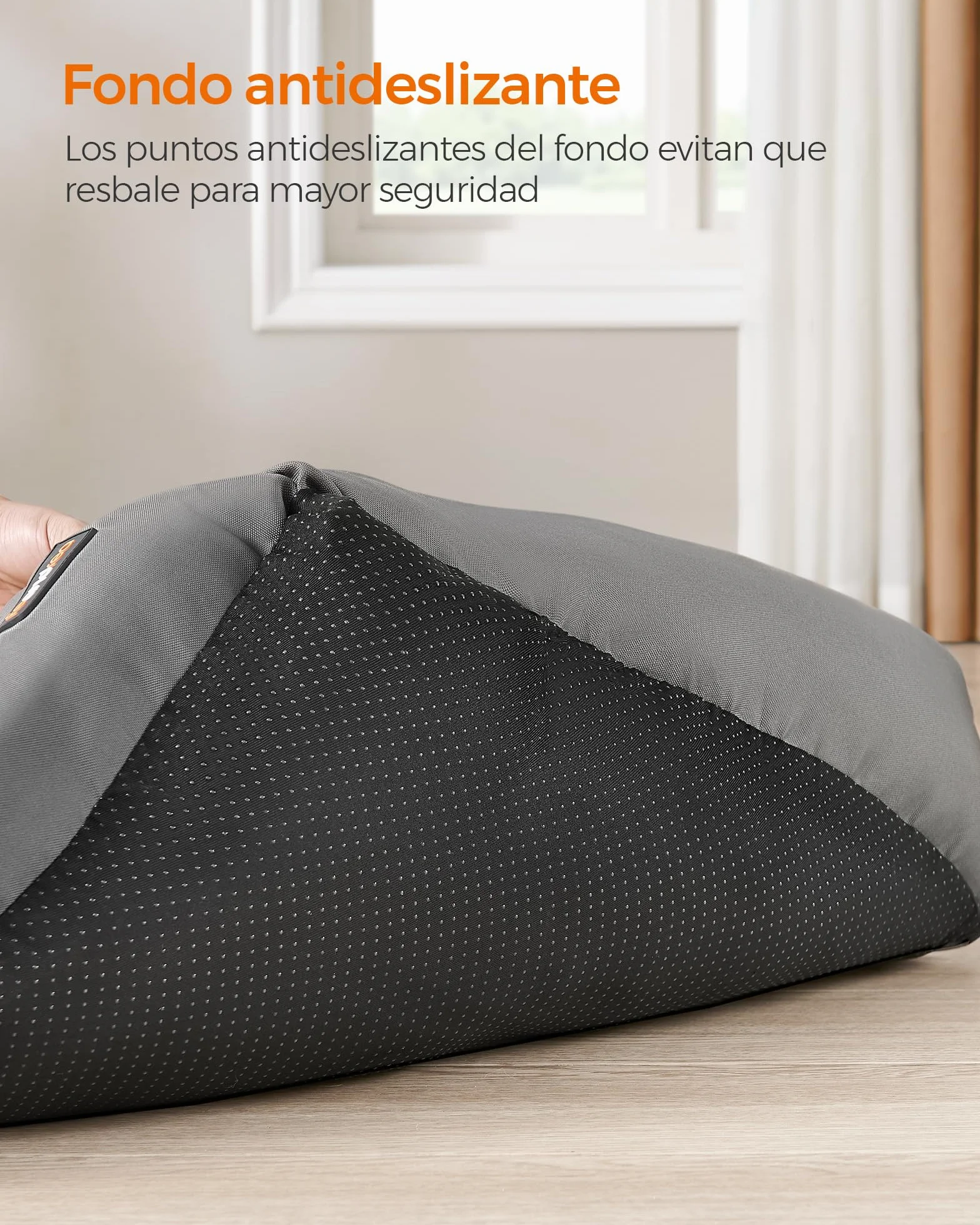 Feandrea Cama para Perros, Sofá Cama para Mascotas, Alfombra Extraíble y Reversible, Bordes Elevados, Base Antideslizante, Talla M, 70 x 55 x 21 cm, Gris Paloma y Beige Arena PGW003G01