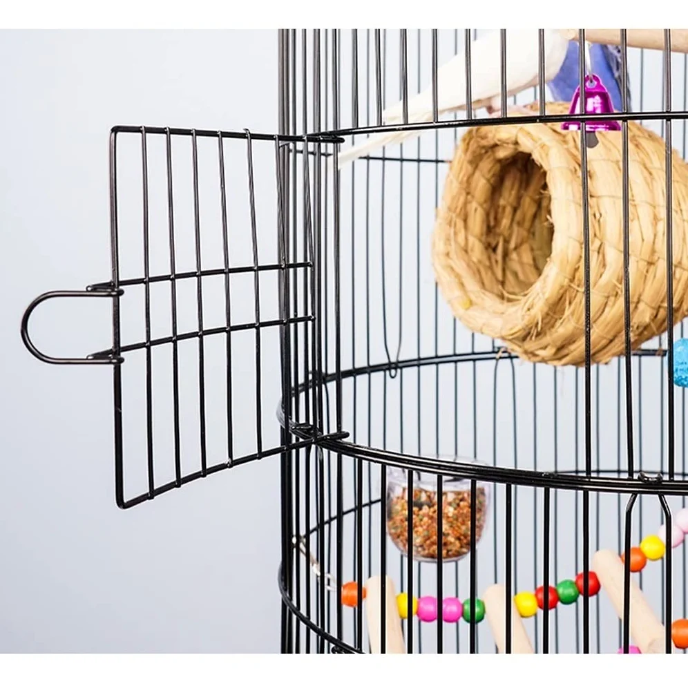 La Jaula De Pájaros Portador de pájaro hecho a mano Metal Acero inoxidable Caja redonda Parrot Pearl Pájaro Jaula Creativa Aleación de seda Jaula de pájaros con escalera colgante Juguete 75 cm Jaula P