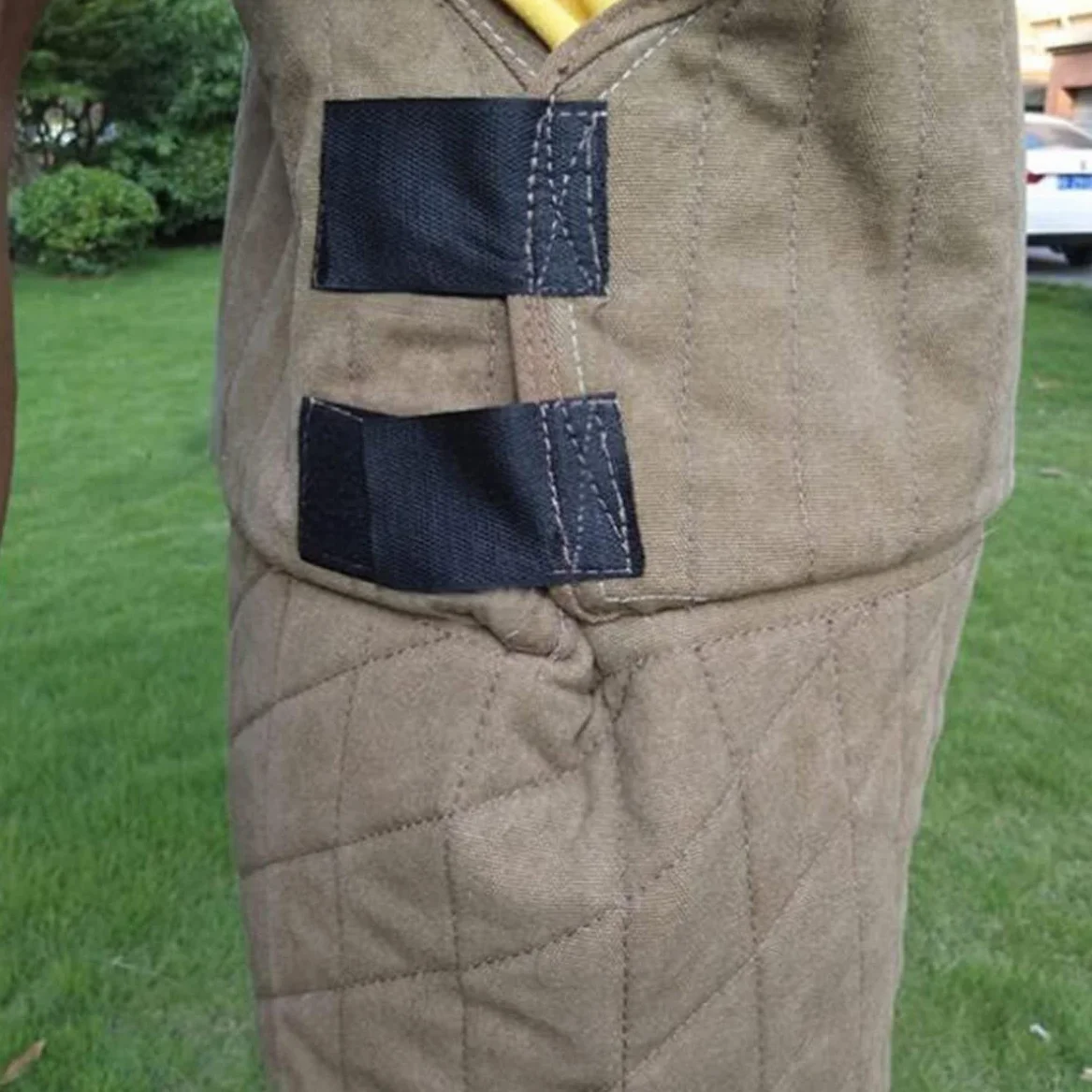 Mono Antimordeduras De Perro, Traje con Mangas Protectoras contra Mordeduras, Chaqueta Y Pantalones De Adiestramiento De Perros Policía para Perros Medianos Y Grandes (L)