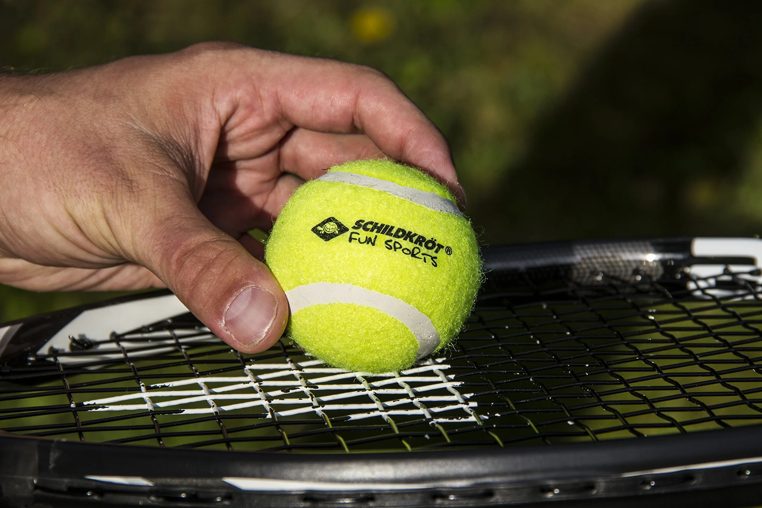 Schildkröt Tennis Balls Pack of 3 Pressureless Yellow Felt for Street Yard