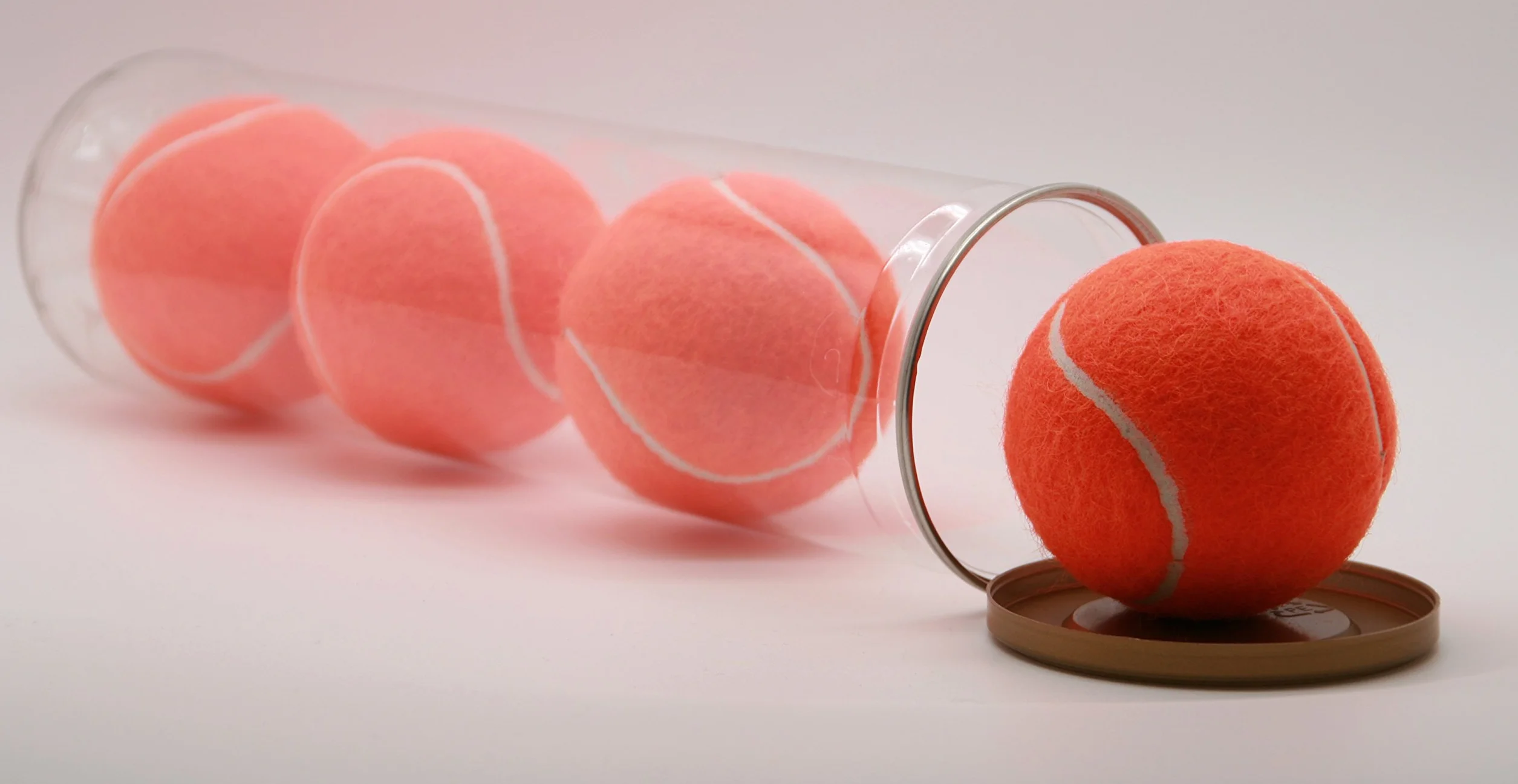 Pelotas de tenis de colores naranja 4 unidades fabricadas en el Reino Unido