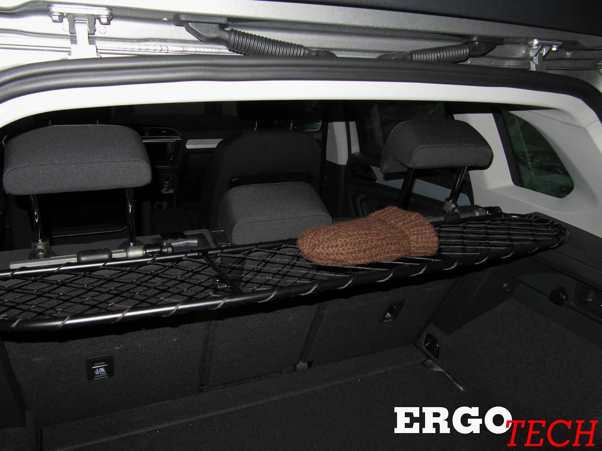 ERGOTECH Rejilla Separador protección para Volkswagen Tiguan (2016-2024), RDA65-S8 KVW023, para Perros y Maletas