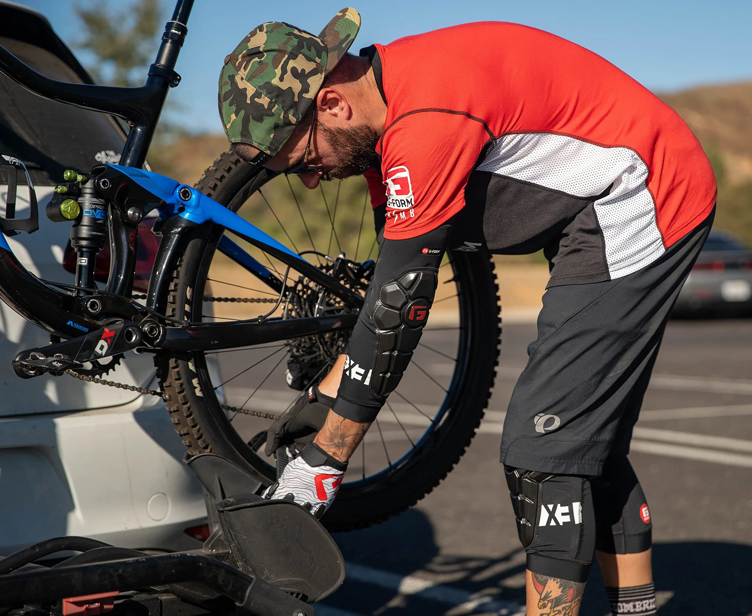 G-Form Pro-x3 Coderas Protectoras para Ciclismo