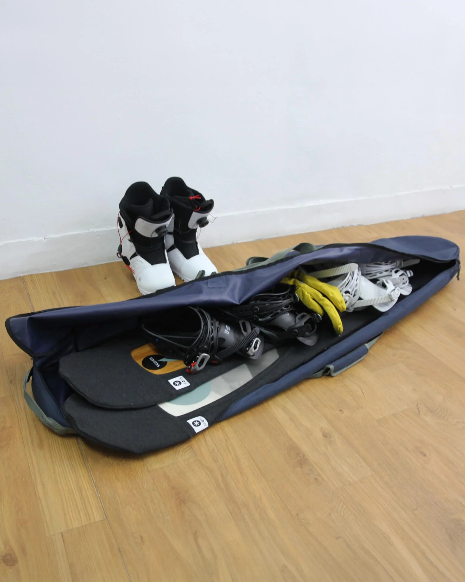 MONS Funda Protectora Flexible para Snowboard