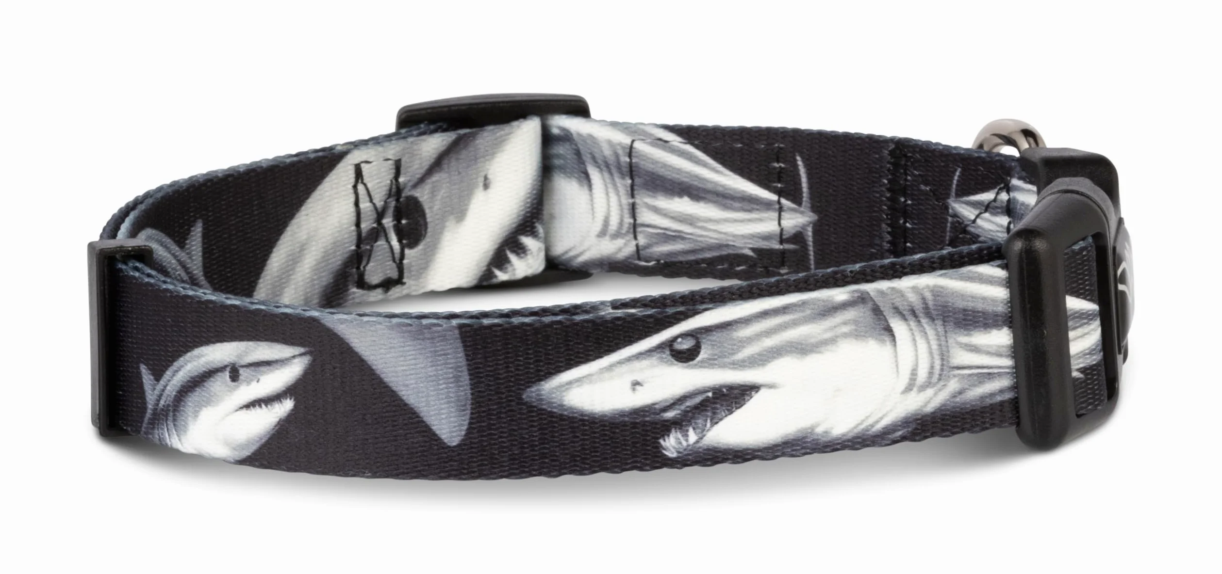 Shaka's Salty Paws Collar de perro para niño y niña, pequeño, mediano y grande (collar de perro grande de 18 a 26 pulgadas para perros de 50 a 90 libras, collar de perro negro Mako Shark D. Friel)