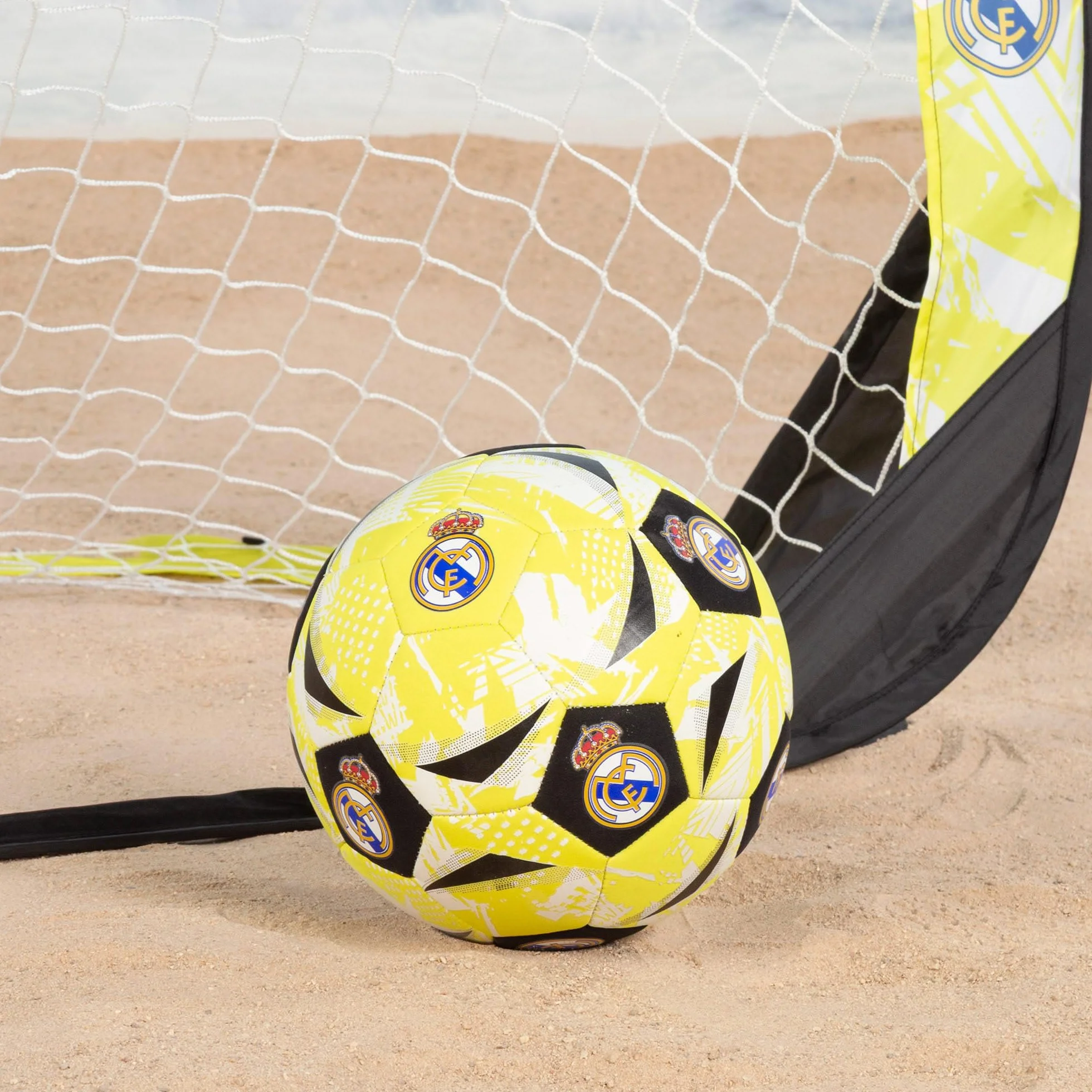 ColorBaby Real Madrid balón de fútbol Playa Neopreno Talla 5 21 cm Resistente al Agua