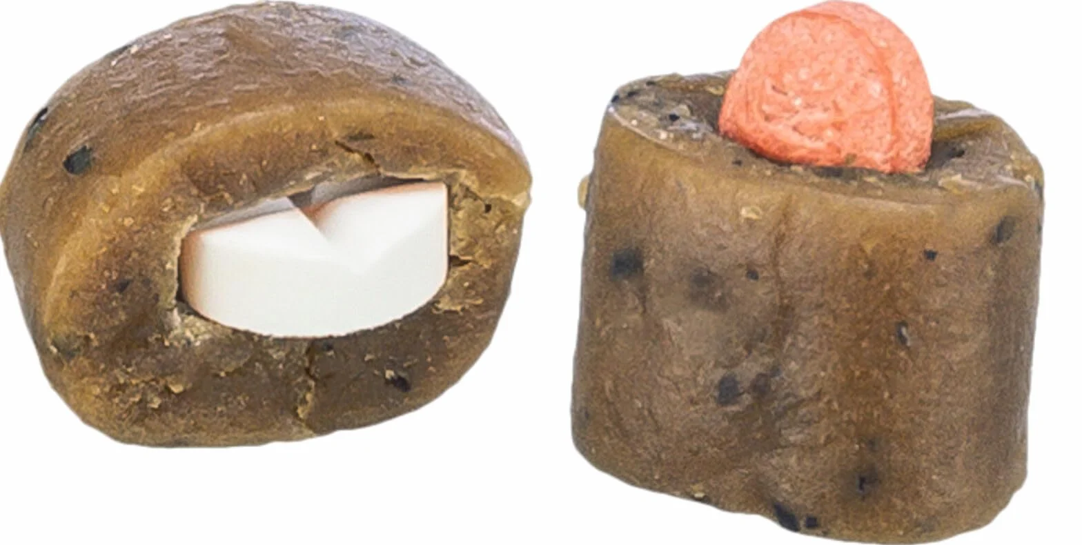 Trixie Escondite para pastillas para gatos | 3 x 50 g | Paquete Triple | Suplemento alimenticio para gatos | Facilita la administración de medicamentos | Abertura para pastillas | Fácil de moldear