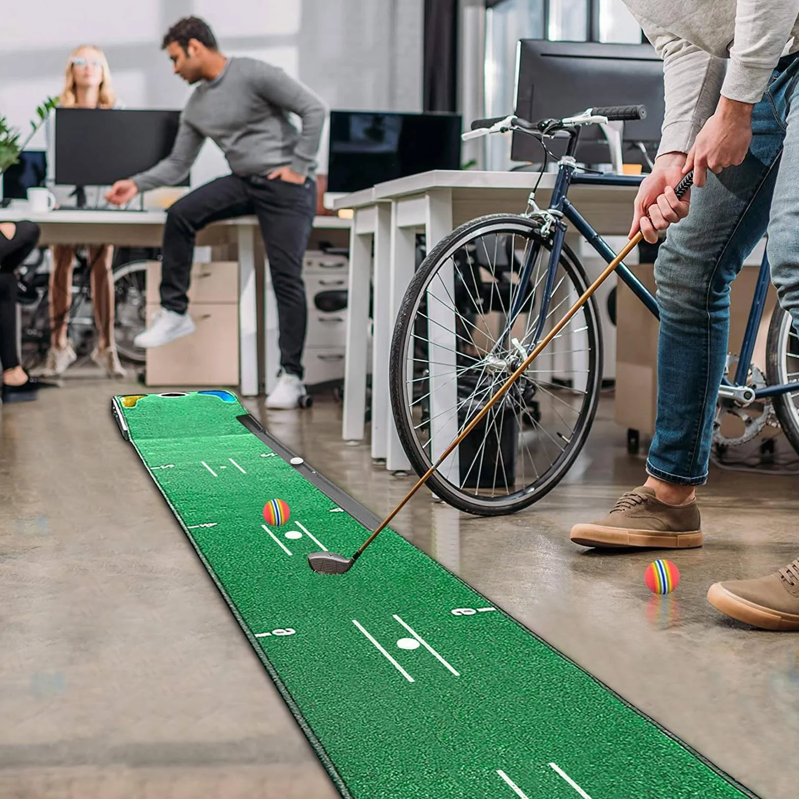 Juego de tapete de golf para interiores verde con bola automática y 3 agujeros ayuda de entrenamiento práctica
