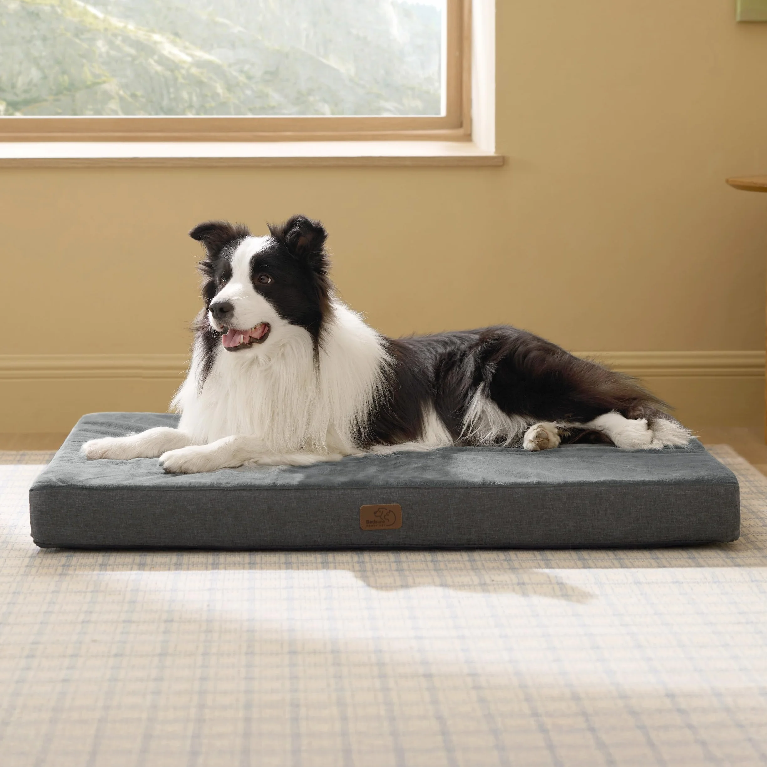 Bedsure Cama Perro Ortopédica Grande - Colchón Perro Lavable con Funda Desenfundable y Evestimiento Impermeable, Espuma Viscoelástica, Gris, 89x56cm
