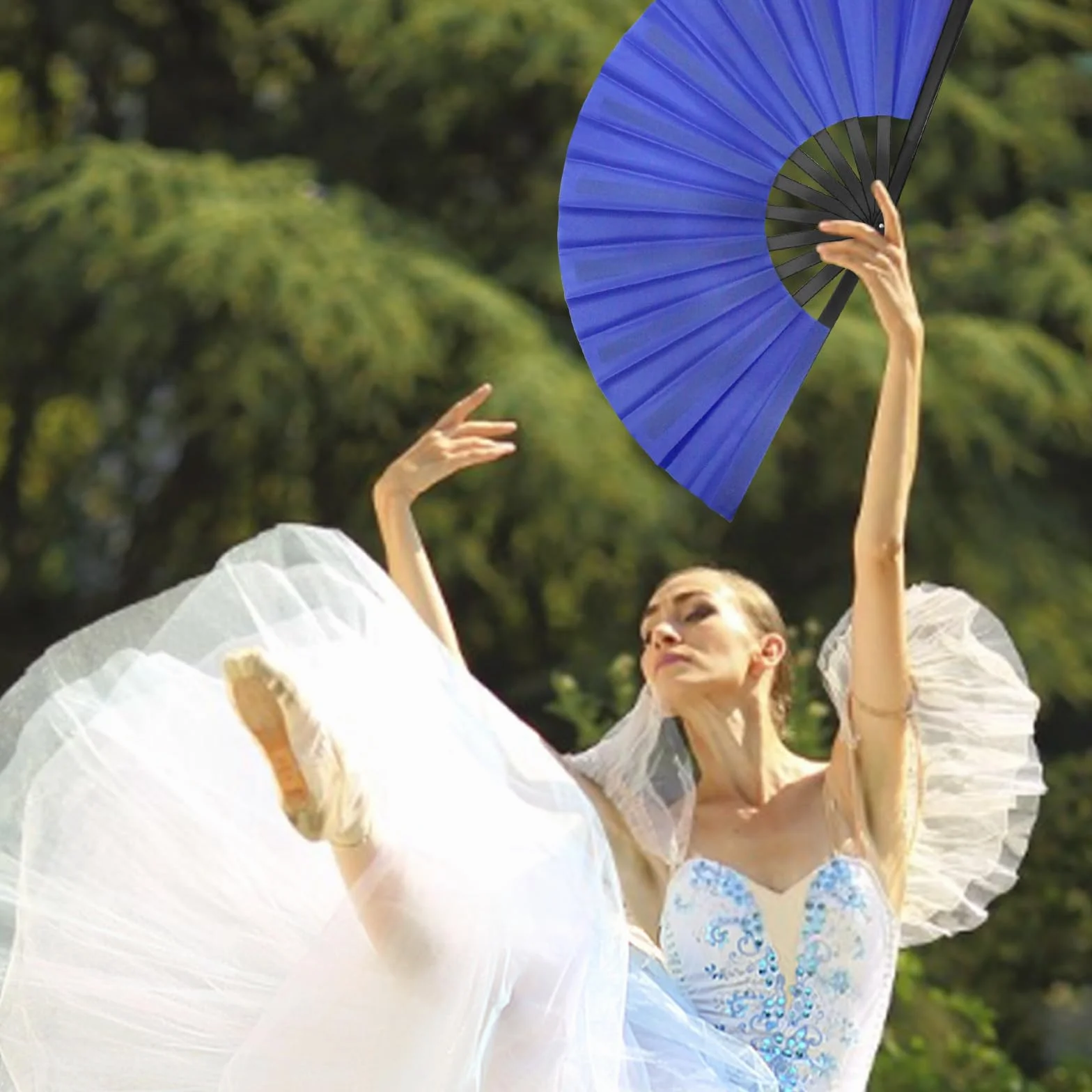 Abanico de mano plegable HINGTAI para baile, claqué, estilo clásico, tela china, varillas de bambú, azul