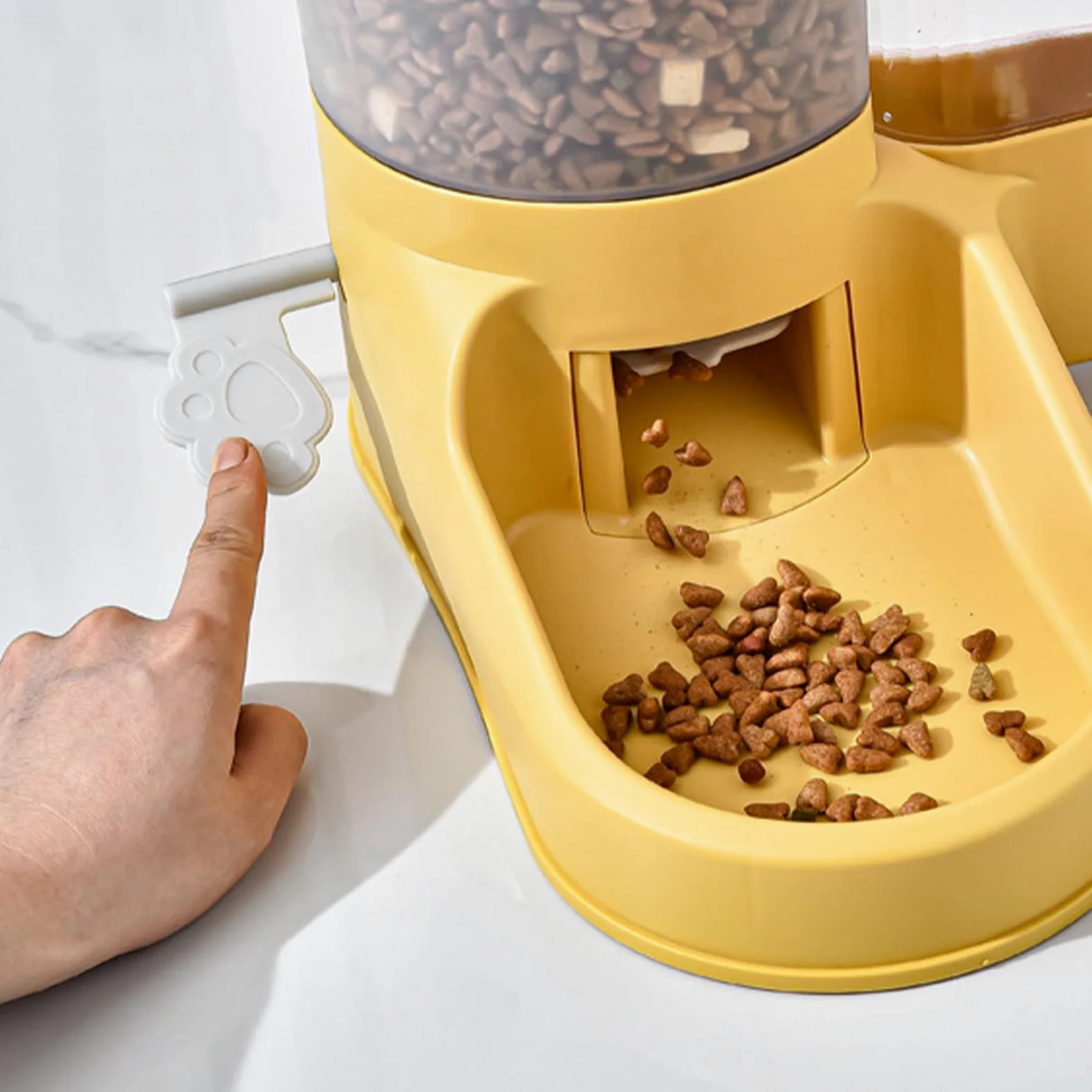 Comedero y Bebedero automático para Perros, dispensador de alimento y Agua para Mascotas de Gran Capacidad, diseño Transparente con Base Antideslizante para Perros, Gatos y