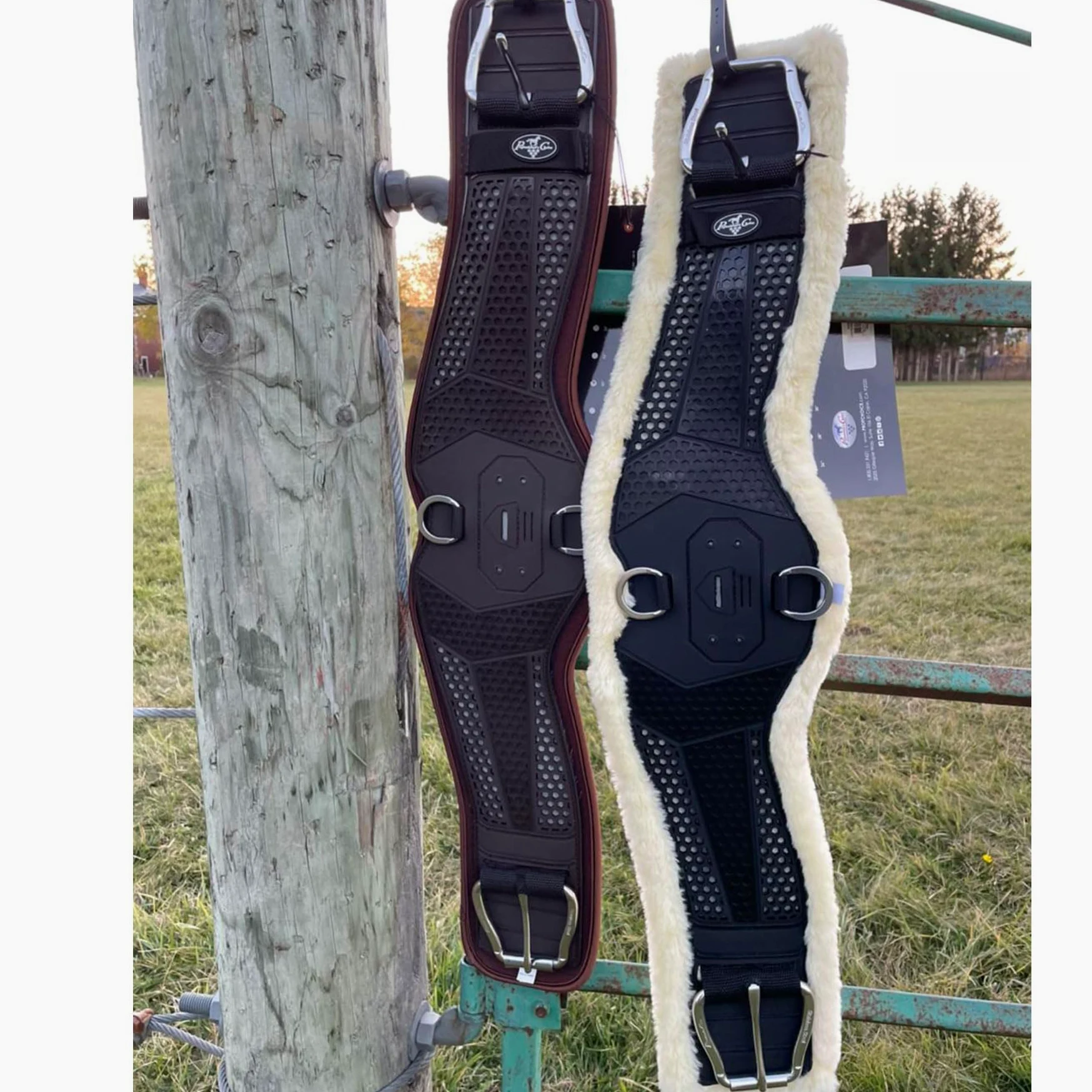 Professional's Choice Sports Medicine Products VenTech - Cincha ecuestre de neopreno contorneada para silla de montar de caballo 32