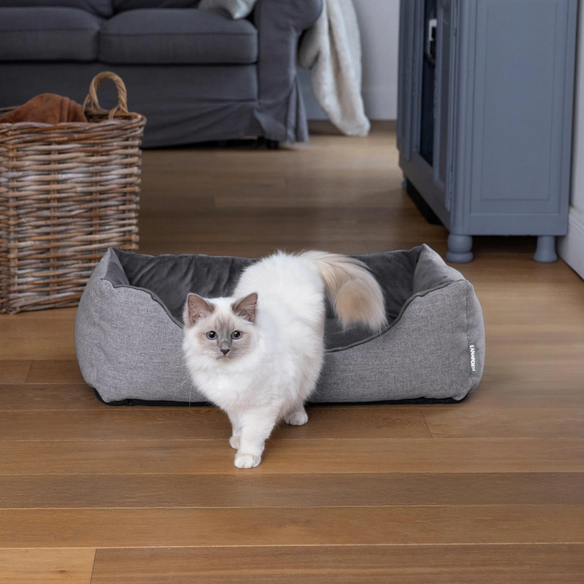 Heat Nest - Cama Calefactable Perro Gato - Cama Térmica Mascotas - Cojín Calor 3 Niveles - Nido Invierno Waterproof - Detección Inteligente Presencia – Cesta Lavable Suave Confort