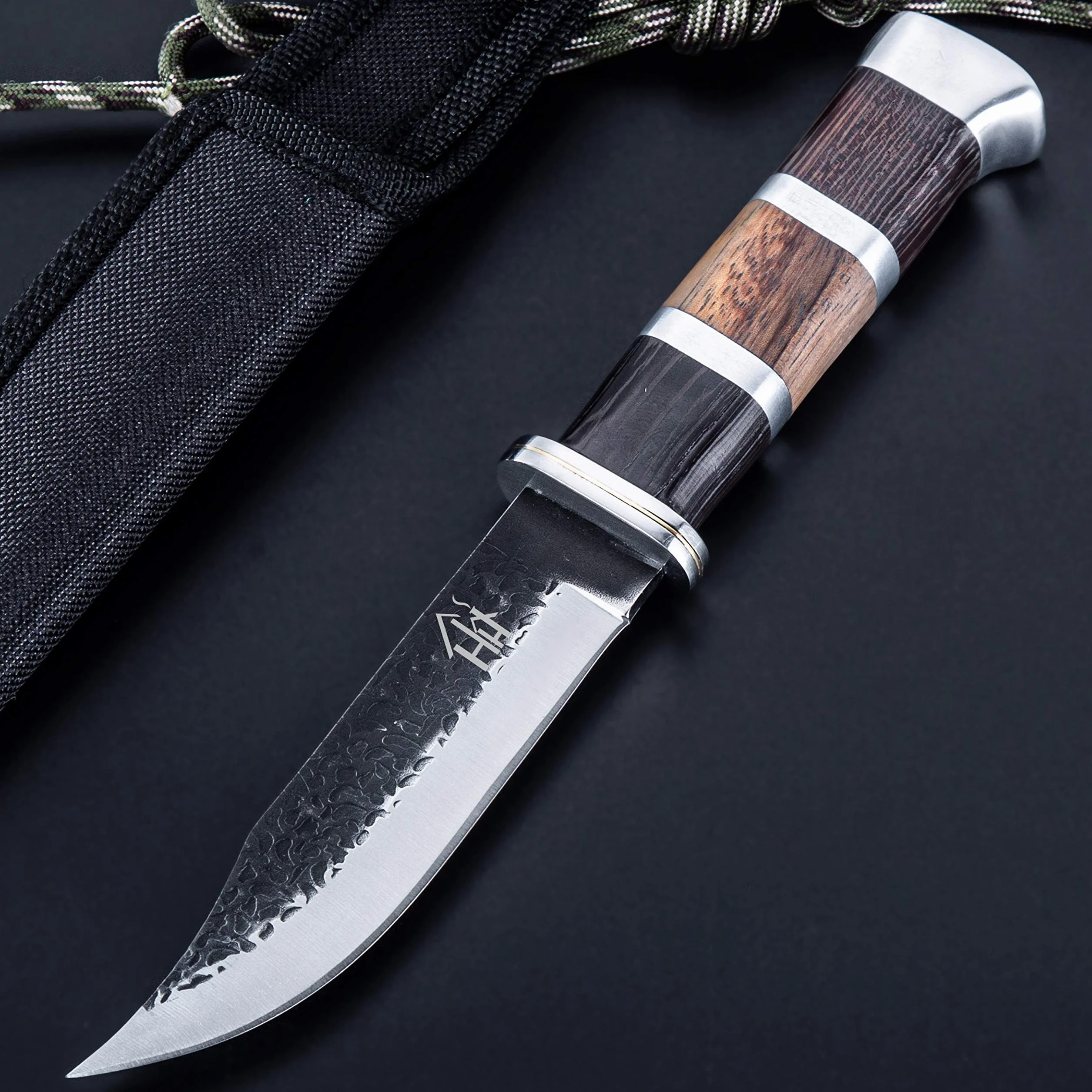 Hobby Hut HH-353 Cuchillo de caza con vaina hoja fija marrón